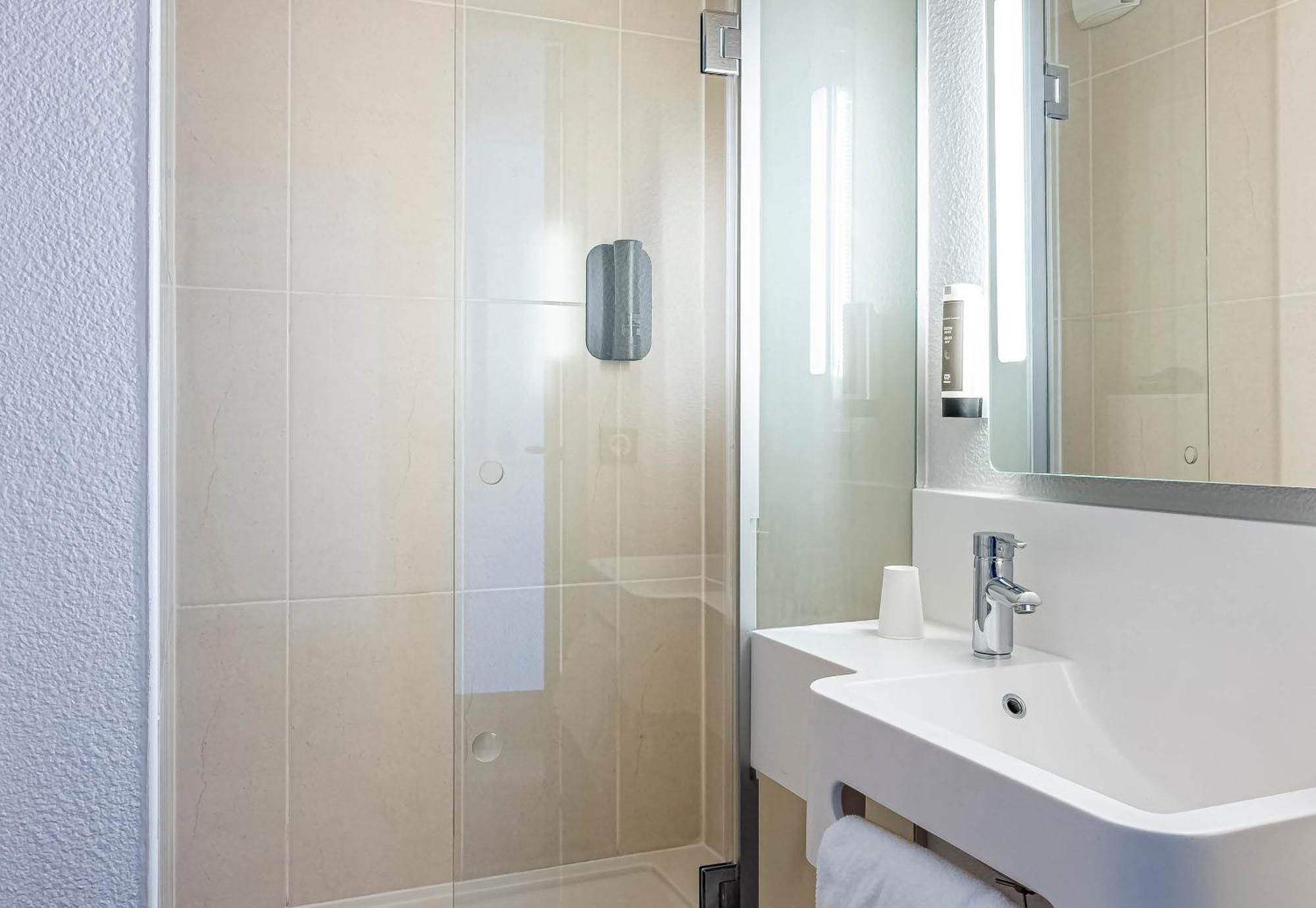 B&B Hotel Bordeaux Sud Mios 3 Etoiles Bagian luar foto